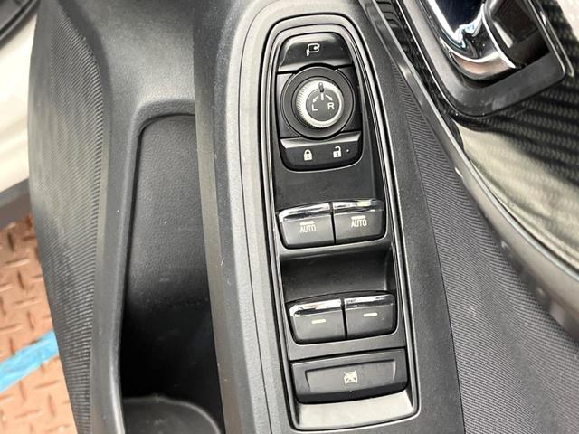 ＸＶ ２．０ｉ－Ｌ　アイサイト　アイサイトｖｅｒ３　純正８インチナビ　バックカメラ　レーダークルーズ　フルセグ　Ｂｌｕｅｔｏｏｔｈ　ＬＥＤヘッドライト　純正１７インチアルミホイール　アイドリングストップ　横滑り防止装置（38枚目）