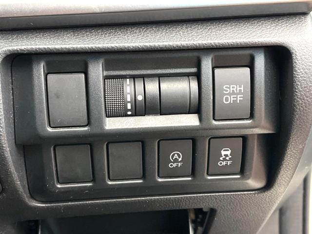 ＸＶ ２．０ｉ－Ｌ　アイサイト　アイサイトｖｅｒ３　純正８インチナビ　バックカメラ　レーダークルーズ　フルセグ　Ｂｌｕｅｔｏｏｔｈ　ＬＥＤヘッドライト　純正１７インチアルミホイール　アイドリングストップ　横滑り防止装置（39枚目）