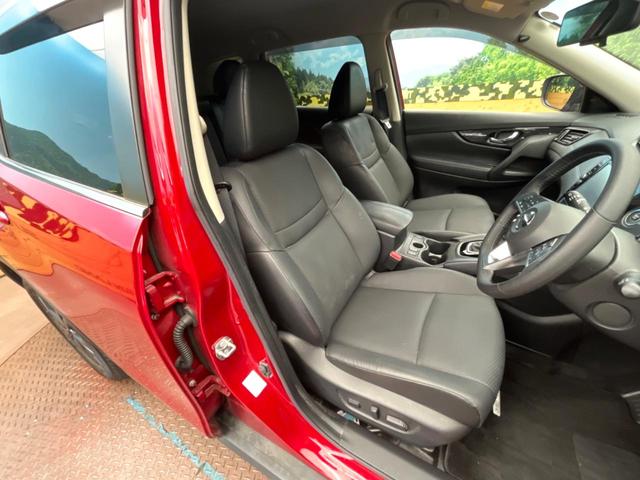 エクストレイル ２０Ｘｉ　純正１０インチナビ　インテリジェントエマージェンシーブレーキ　禁煙車　プロパイロット　全席シートヒーター　アラウンドビューモニター　インテリジェントルームミラー　パワーバックドア　ＥＴＣ　フルセグ（8枚目）