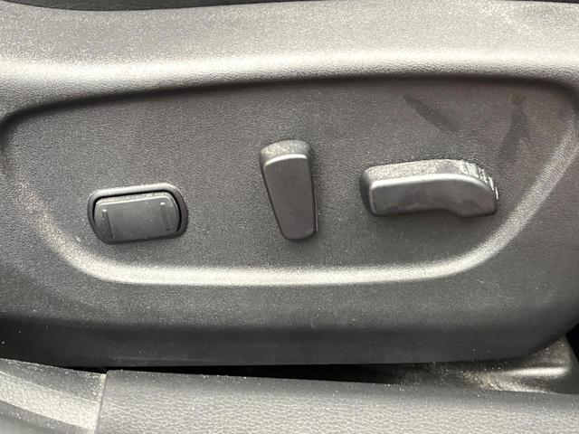 エクストレイル ２０Ｘｉ　純正１０インチナビ　インテリジェントエマージェンシーブレーキ　禁煙車　プロパイロット　全席シートヒーター　アラウンドビューモニター　インテリジェントルームミラー　パワーバックドア　ＥＴＣ　フルセグ（41枚目）