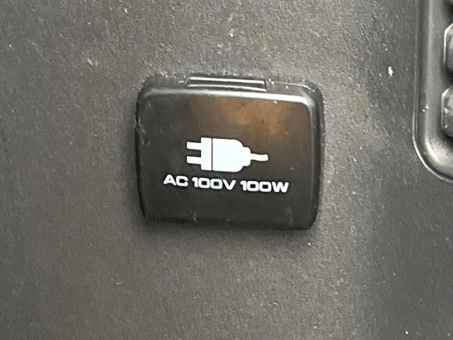 パジェロ ロング　スーパーエクシード　純正ナビ　バックカメラ　クルーズコントロール　アクセサリーコンセント　ＨＩＤヘッドライト　前席シートヒーター　前席パワーシート　Ｂｌｕｅｔｏｏｔｈ　フルセグ　オートエアコン　オートライト（6枚目）