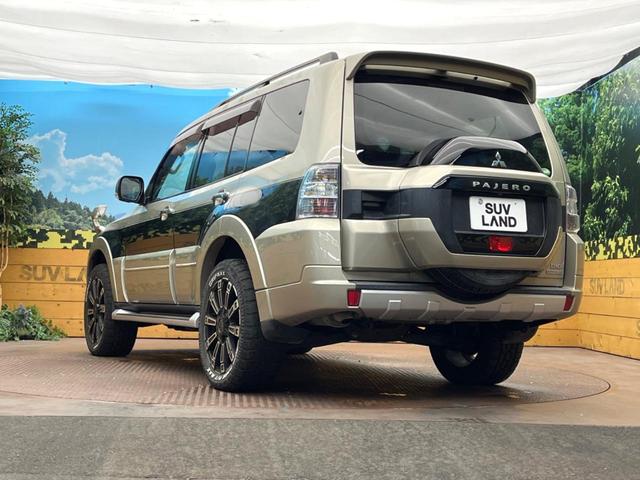 パジェロ ロング　スーパーエクシード　純正ナビ　バックカメラ　クルーズコントロール　アクセサリーコンセント　ＨＩＤヘッドライト　前席シートヒーター　前席パワーシート　Ｂｌｕｅｔｏｏｔｈ　フルセグ　オートエアコン　オートライト（23枚目）