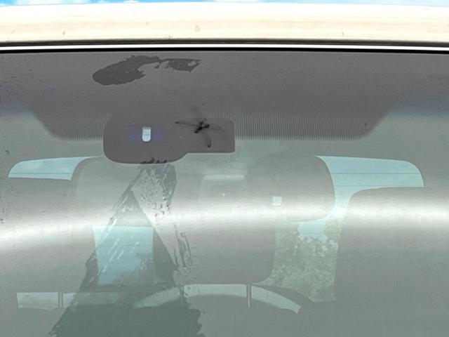 パジェロ ロング　スーパーエクシード　純正ナビ　バックカメラ　クルーズコントロール　アクセサリーコンセント　ＨＩＤヘッドライト　前席シートヒーター　前席パワーシート　Ｂｌｕｅｔｏｏｔｈ　フルセグ　オートエアコン　オートライト（34枚目）