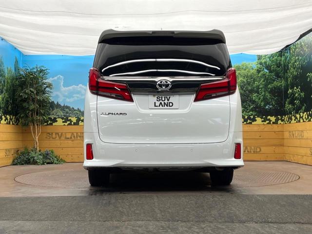 アルファード ２．５Ｓ　タイプゴールド　ツインムーンルーフ　１２．１型リップダウンモニター　トヨタセーフティセンス　両側電動ドア　純正９型ディスプレイオーディオ　バックカメラ　パワーバックドア　ＬＥＤヘッドライト　Ｂｌｕｅｔｏｏｔｈ（15枚目）