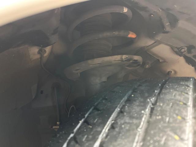 アルファード ２．５Ｓ　タイプゴールド　ツインムーンルーフ　１２．１型リップダウンモニター　トヨタセーフティセンス　両側電動ドア　純正９型ディスプレイオーディオ　バックカメラ　パワーバックドア　ＬＥＤヘッドライト　Ｂｌｕｅｔｏｏｔｈ（31枚目）