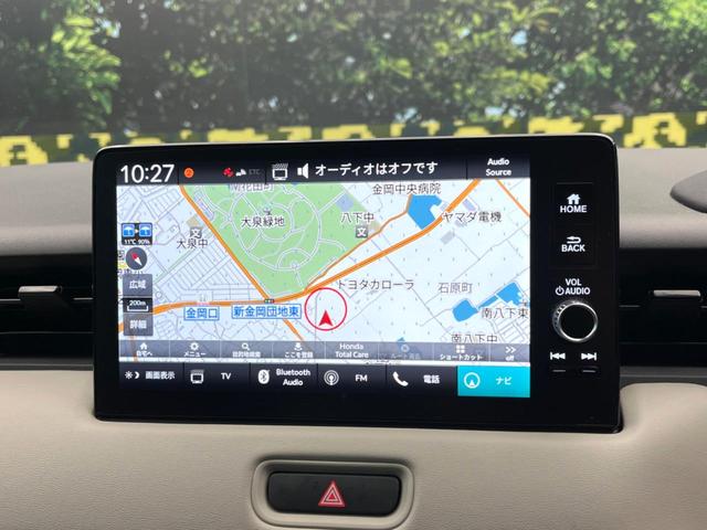 ヴェゼル e:HEV Z 9インチホンダコネクトナビ ホンダセンシング 禁煙車 アダプティブクルーズコントロール 全周囲カメラ シートヒーター LEDヘッドライト 置くだけ充電 ブラインドスポットモニター パワーバックドア(3枚目)