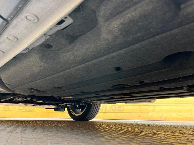 ヴェゼル e:HEV Z 9インチホンダコネクトナビ ホンダセンシング 禁煙車 アダプティブクルーズコントロール 全周囲カメラ シートヒーター LEDヘッドライト 置くだけ充電 ブラインドスポットモニター パワーバックドア(34枚目)