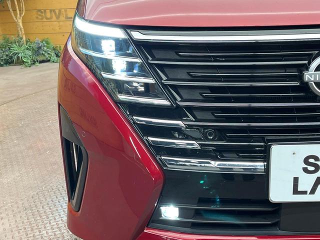 セレナ e-パワー ルキシオン 純正12.3型ナビ 2トーン 後席モニター プロパイロット2.0 ワイヤレス充電 両側電動ドア 全周囲カメラ ステアリングヒーター シートヒーター 100V電源 コーナーセンサー LEDヘッド ETC(12枚目)