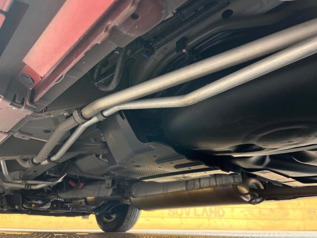 セレナ e-パワー ルキシオン 純正12.3型ナビ 2トーン 後席モニター プロパイロット2.0 ワイヤレス充電 両側電動ドア 全周囲カメラ ステアリングヒーター シートヒーター 100V電源 コーナーセンサー LEDヘッド ETC(24枚目)