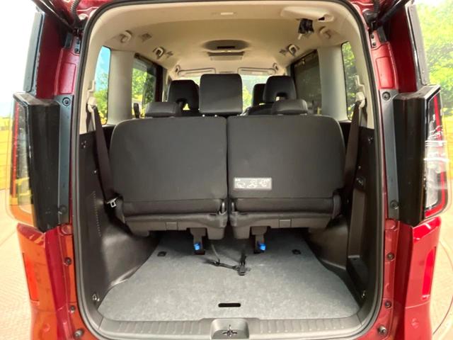 セレナ e-パワー ルキシオン 純正12.3型ナビ 2トーン 後席モニター プロパイロット2.0 ワイヤレス充電 両側電動ドア 全周囲カメラ ステアリングヒーター シートヒーター 100V電源 コーナーセンサー LEDヘッド ETC(28枚目)