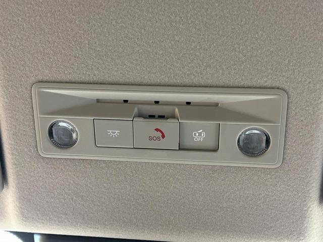 セレナ e-パワー ルキシオン 純正12.3型ナビ 2トーン 後席モニター プロパイロット2.0 ワイヤレス充電 両側電動ドア 全周囲カメラ ステアリングヒーター シートヒーター 100V電源 コーナーセンサー LEDヘッド ETC(37枚目)