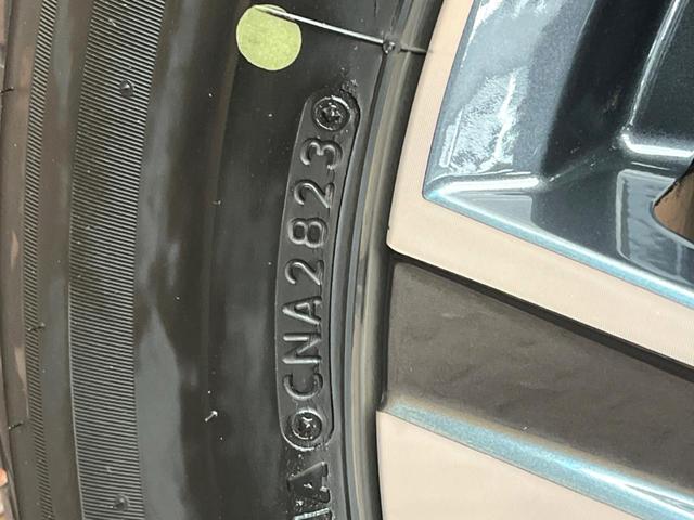 セレナ e-パワー ルキシオン 純正12.3型ナビ 2トーン 後席モニター プロパイロット2.0 ワイヤレス充電 両側電動ドア 全周囲カメラ ステアリングヒーター シートヒーター 100V電源 コーナーセンサー LEDヘッド ETC(60枚目)