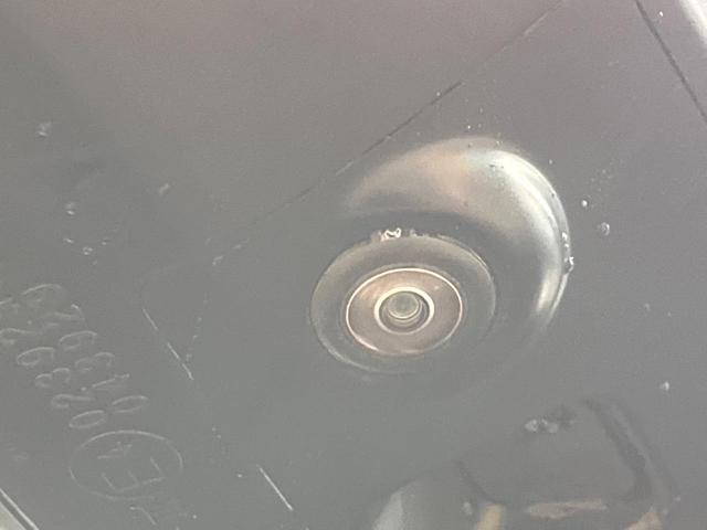 ハリアーハイブリッド Ｚ　レザーパッケージ　１２．３インチナビ　パノラミックビューモニター　ＪＢＬサウンドシステム　禁煙車　ブラインドスポットモニター　デジタルインナーミラー　ドライブレコーダー　シートベンチレーション　セーフティセンス（30枚目）