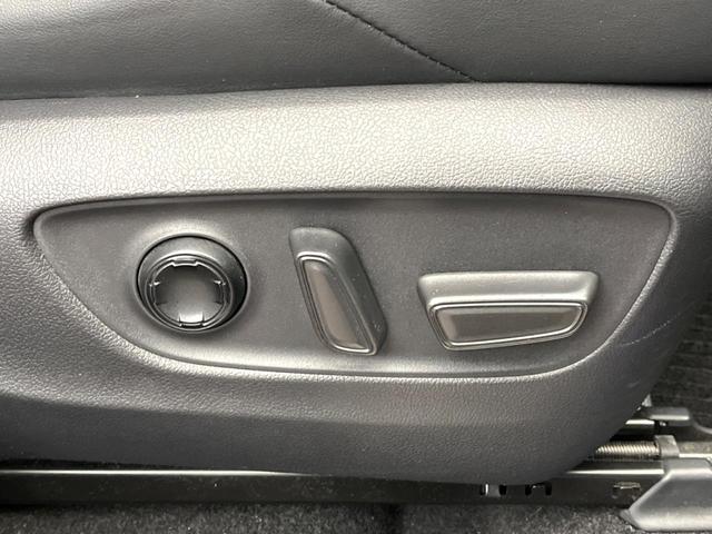 ハリアーハイブリッド Ｚ　レザーパッケージ　１２．３インチナビ　パノラミックビューモニター　ＪＢＬサウンドシステム　禁煙車　ブラインドスポットモニター　デジタルインナーミラー　ドライブレコーダー　シートベンチレーション　セーフティセンス（43枚目）