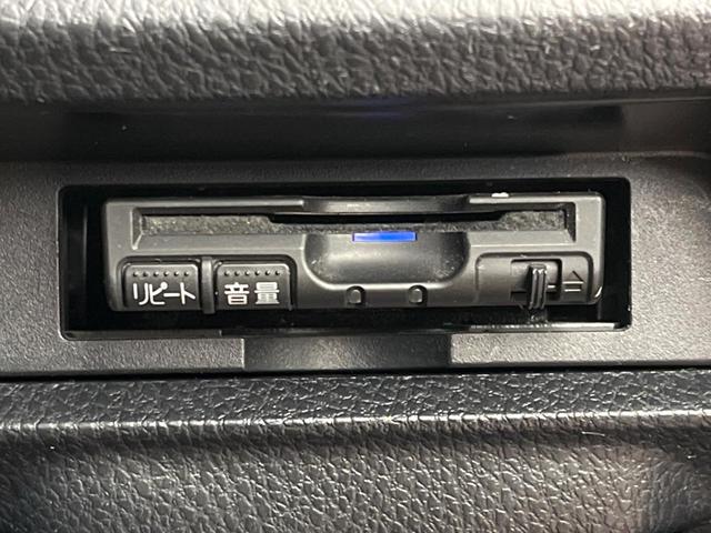 ノア ハイブリッドＧ　フリップダウン　両側電動ドア　８型ＳＤナビ　バックカメラ　ドラレコ　ＬＥＤヘッド　ＥＴＣ　クルコン　シートヒーター　フルセグ　純正１５インチアルミ　Ｂｌｕｅｔｏｏｔｈ　オートハイビーム　車線逸脱警報（49枚目）