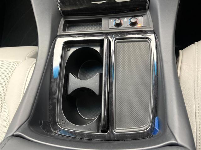 アルファード ２．５Ｓ　Ｃパッケージ　ツインムーンルーフ　１２．１インチフリップダウンモニター　エアロ　純正９インチディスプレイオーディオ　トヨタセーフティセンス　禁煙車　バックカメラ　レーダークルーズ　パワーバックドア　ＬＥＤヘッド（58枚目）