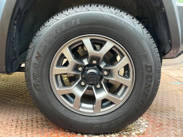 ジムニーシエラ ＪＣ　ＢＩＧ－Ｘ９インチナビ　禁煙車　クルーズコントロール　スズキセーフティサポート　前席シートヒーター　フルセグ　Ｂｌｕｅｔｏｏｔｈ　バックカメラ　純正１５インチアルミホイール　ＬＥＤヘッドライト（26枚目）