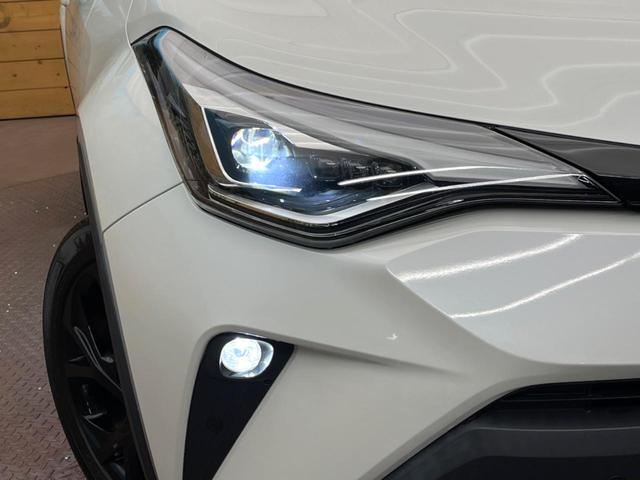 Ｃ－ＨＲ Ｇ　モード　ネロ　セーフティプラス　純正８インチナビ付ディスプレイオーディオ　全周囲カメラ　禁煙車　レーダークルーズ　ブラインドスポットモニター　ドライブレコーダー　Ｂｌｕｅｔｏｏｔｈ　ＬＥＤヘッドライト　前席シートヒーター（12枚目）