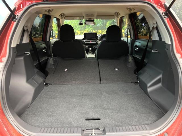 ライズ Ｚ　純正９インチナビ　スマートアシスト　禁煙車　レーダークルーズ　前席シートヒーター　ドライブレコーダー　フルセグ　Ｂｌｕｅｔｏｏｔｈ　ＥＴＣ　ＬＥＤヘッドライト　バックカメラ　スマートキー（10枚目）