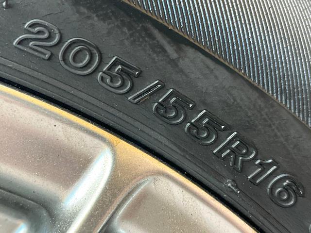 ヴォクシー ハイブリッドＺＳ　煌ＩＩＩ　１２型フリップダウンモニター　純正９インチナビ　トヨタセーフティセンス　禁煙車　両側電動ドア　シートヒータークルーズコントロール　クリアランスソナー　フルセグ　Ｂｌｕｅｔｏｏｔｈ　バックカメラ（25枚目）