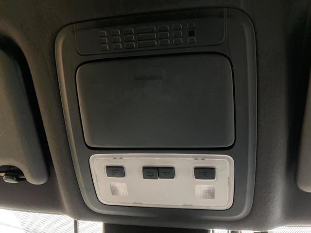 ヴォクシー ハイブリッドＺＳ　煌ＩＩＩ　１２型フリップダウンモニター　純正９インチナビ　トヨタセーフティセンス　禁煙車　両側電動ドア　シートヒータークルーズコントロール　クリアランスソナー　フルセグ　Ｂｌｕｅｔｏｏｔｈ　バックカメラ（67枚目）