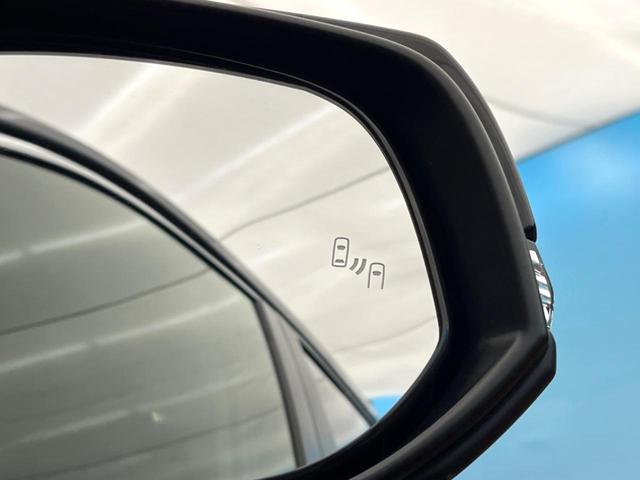 �y�u���C���h�X�|�b�g���j�^�[�z���s���A�h�A�~���[�̎��p�ɂȂ�₷���ӏ��Ɍ㑱�Ԃ��ڋ߂���ƃT�C�h�~���[�̃����Y�Ɍx����\���I�h���C�o�[�ɒ��ӊ��N�����Ă���܂��B