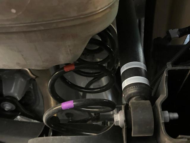 ヤリスクロス ハイブリッドＺ　純正８インチディスプレイオーディオ　全周囲カメラ　禁煙車　トヨタセーフティセンス　レーダークルーズ　ブラインドスポットモニター　ＬＥＤヘッドライト　前席シートヒーター　ＥＴＣ　Ｂｌｕｅｔｏｏｔｈ（20枚目）