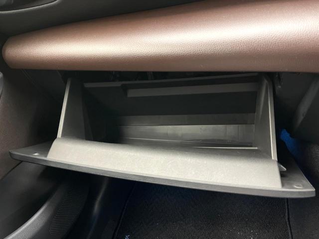 ヤリスクロス ハイブリッドＺ　純正８インチディスプレイオーディオ　全周囲カメラ　禁煙車　トヨタセーフティセンス　レーダークルーズ　ブラインドスポットモニター　ＬＥＤヘッドライト　前席シートヒーター　ＥＴＣ　Ｂｌｕｅｔｏｏｔｈ（62枚目）