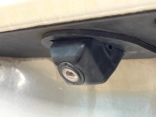 フォレスター ２．０ｉ－Ｓ　アイサイト　アイサイトｖｅｒ２　パワーバックドア　ＳＤナビ　バックカメラ　シートヒーター　レーダークルーズ　ＨＩＤヘッドライト　アイドリングストップ　フルセグ　Ｂｌｕｅｔｏｏｔｈ　純正１８インチアルミホイール（22枚目）