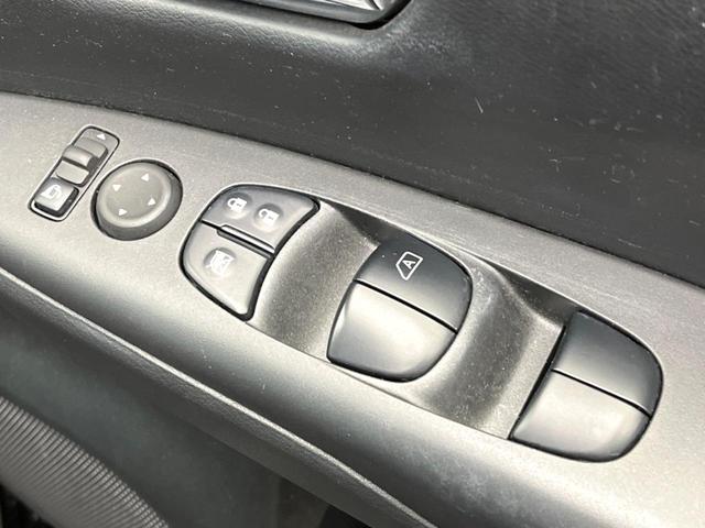 セレナ ｅ－パワー　ハイウェイスターＶ　フリップダウンモニター　純正１０インチナビ　エマージェンシーブレーキ　禁煙車　両側電動ドア　インテリジェントルームミラー　ＥＴＣ　フルセグ　Ｂｌｕｅｔｏｏｔｈ　ＬＥＤヘッドライト　純正１５インチアルミ（46枚目）