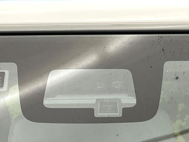 �y�X�Y�L�@�Z�[�t�e�B�T�|�[�g�z���s���ɑO���̎ԗ�����F�����A�Փ˂������Ȏ��͌x��ƃu���[�L�ŏՓˉ���Ɣ�Q�y�����A�V�X�g�B�����S�Ƀh���C�u�����y���݂��������܂��B