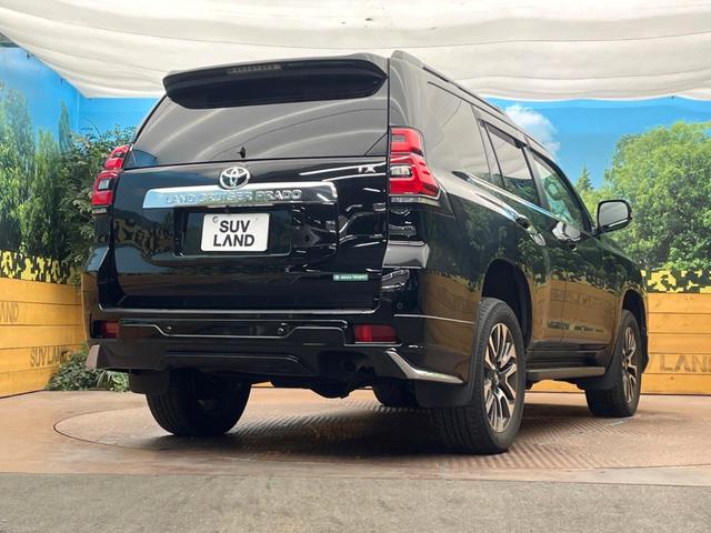 ランドクルーザープラド ＴＸ　Ｌパッケージ　モデリスタエアロ　サンルーフ　７人乗り　純正１９インチアルミホイール　ルーフレール　ＡＬＰＩＮＥナビ　バックカメラ　トヨタセーフティセンス　禁煙車　レーダークルーズ　ベージュ革シート（17枚目）