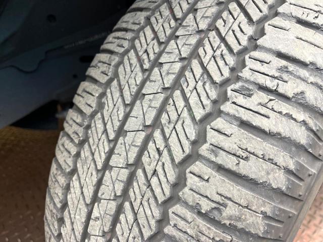 ランドクルーザープラド ＴＸ　Ｌパッケージ　モデリスタエアロ　サンルーフ　７人乗り　純正１９インチアルミホイール　ルーフレール　ＡＬＰＩＮＥナビ　バックカメラ　トヨタセーフティセンス　禁煙車　レーダークルーズ　ベージュ革シート（29枚目）