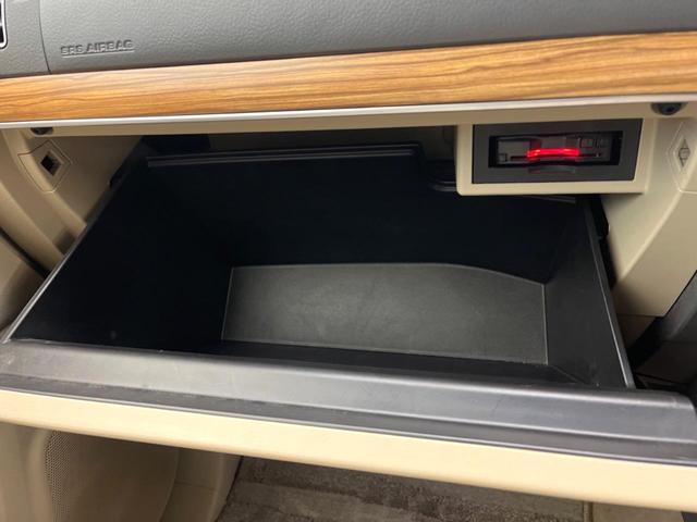 ランドクルーザープラド ＴＸ　Ｌパッケージ　モデリスタエアロ　サンルーフ　７人乗り　純正１９インチアルミホイール　ルーフレール　ＡＬＰＩＮＥナビ　バックカメラ　トヨタセーフティセンス　禁煙車　レーダークルーズ　ベージュ革シート（59枚目）