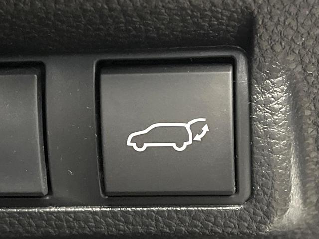 カローラクロス Ｚ　モデリスタエアロ　純正１０．５インチディスプレイオーディオ　ブラインドスポットモニター　全周囲カメラ　セーフティセンス　禁煙車　レーダークルーズ　ハンズフリーパワーバックドア　シートヒーター（46枚目）