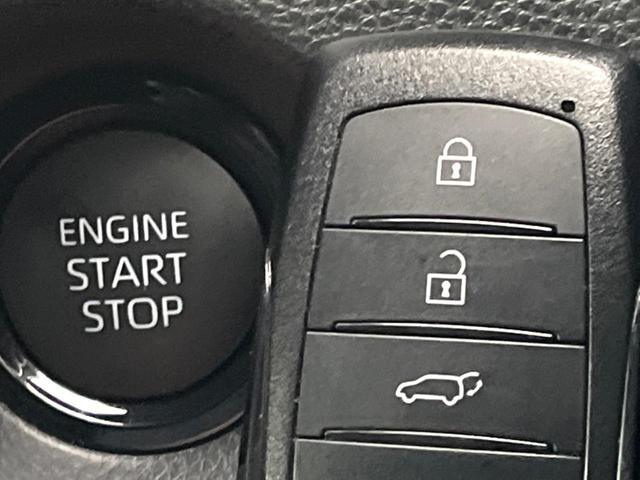 カローラクロス Ｚ　モデリスタエアロ　純正１０．５インチディスプレイオーディオ　ブラインドスポットモニター　全周囲カメラ　セーフティセンス　禁煙車　レーダークルーズ　ハンズフリーパワーバックドア　シートヒーター（54枚目）