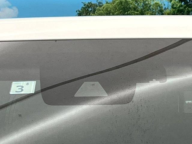 ランドクルーザープラド ＴＸ　Ｌパッケージ　マットブラックエディション　サンルーフ　７人乗り　純正９インチナビ付ディスプレイオーディオ　トヨタセーフティセンス　禁煙車　レーダークルーズ　シートベンチレーション　ベージュ革シート　ルーフレール　フルセグ　Ｂｌｕｅｔｏｏｔｈ（21枚目）