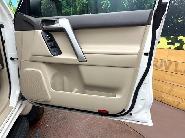 ランドクルーザープラド ＴＸ　Ｌパッケージ　マットブラックエディション　サンルーフ　７人乗り　純正９インチナビ付ディスプレイオーディオ　トヨタセーフティセンス　禁煙車　レーダークルーズ　シートベンチレーション　ベージュ革シート　ルーフレール　フルセグ　Ｂｌｕｅｔｏｏｔｈ（36枚目）