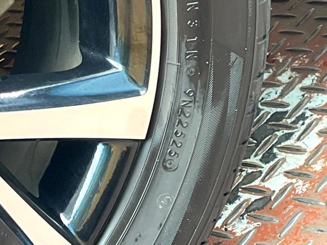 Ｃ－ＨＲ Ｇ　ツートンカラー　純正８インチディスプレイオーディオ　禁煙車　全周囲カメラ　ブラインドスポットモニター　レーダークルーズ　トヨタセーフティセンス　ドライブレコーダー　フルセグ　Ｂｌｕｅｔｏｏｔｈ（28枚目）