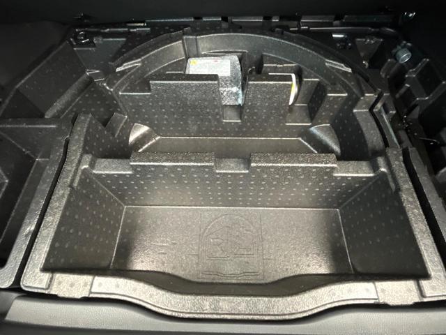 Ｃ－ＨＲ Ｇ　ツートンカラー　純正８インチディスプレイオーディオ　禁煙車　全周囲カメラ　ブラインドスポットモニター　レーダークルーズ　トヨタセーフティセンス　ドライブレコーダー　フルセグ　Ｂｌｕｅｔｏｏｔｈ（38枚目）