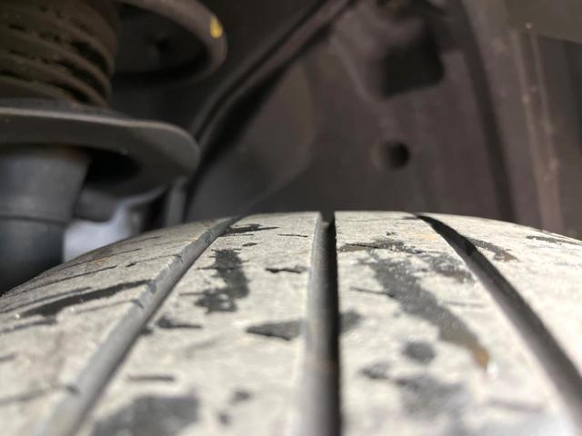 セレナ ハイウェイスターＶ　純正１２．３型ナビ　ツートーンカラー　両側電動ドア　プロパイロット　全周囲カメラ　デジタルインナーミラー　後側方車両検知警報　ワイヤレス充電　ＨＤＭＩ　ＬＥＤヘッドライト／フロントフォグ　ＥＴＣ２．０（33枚目）