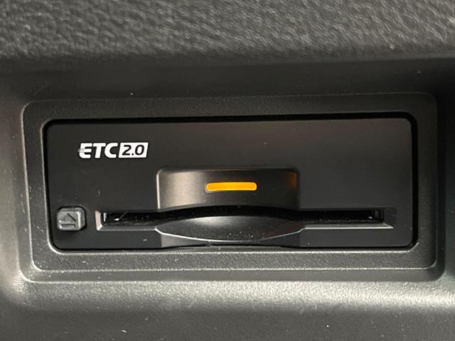 セレナ ハイウェイスターＶ　純正１２．３型ナビ　ツートーンカラー　両側電動ドア　プロパイロット　全周囲カメラ　デジタルインナーミラー　後側方車両検知警報　ワイヤレス充電　ＨＤＭＩ　ＬＥＤヘッドライト／フロントフォグ　ＥＴＣ２．０（43枚目）