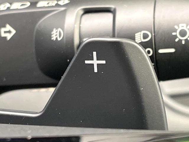 セレナ ハイウェイスターＶ　純正１２．３型ナビ　ツートーンカラー　両側電動ドア　プロパイロット　全周囲カメラ　デジタルインナーミラー　後側方車両検知警報　ワイヤレス充電　ＨＤＭＩ　ＬＥＤヘッドライト／フロントフォグ　ＥＴＣ２．０（51枚目）