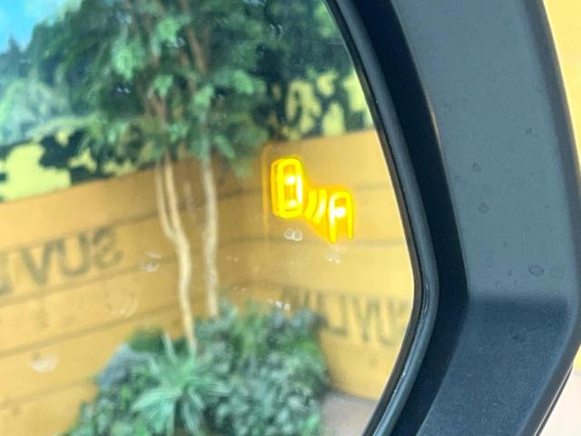 ヴォクシー ハイブリッドＳ－Ｚ　トヨタチームメイト　快適利便パッケージ　ＢＳＭ　純正１０．５型ナビ　ドライビングサポートパッケージ　１３型有機ＥＬフリップダウン　１００Ｖ電源　コーナーセンサー　プロジェクター式ＬＥＤヘッド（7枚目）