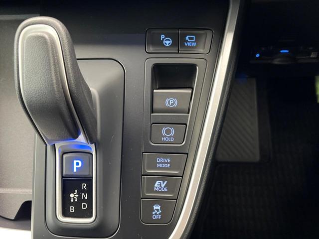 ヴォクシー ハイブリッドＳ－Ｚ　トヨタチームメイト　快適利便パッケージ　ＢＳＭ　純正１０．５型ナビ　ドライビングサポートパッケージ　１３型有機ＥＬフリップダウン　１００Ｖ電源　コーナーセンサー　プロジェクター式ＬＥＤヘッド（58枚目）