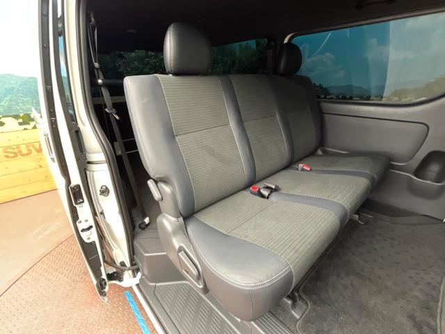 ハイエースバン ロングスーパーＧＬ　ダークプライムＳ　ＢＩＧ－Ｘ１１インチナビ　パノラミックビューモニター　禁煙車　アクセサリーコンセント　デジタルインナーミラー　両側電動ドア　ＬＥＤヘッドライト　ドライブレコーダー　ＥＴＣ　Ｂｌｕｅｔｏｏｔｈ　フルセグ（9枚目）