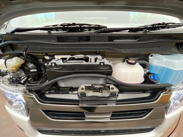 ハイエースバン ロングスーパーＧＬ　ダークプライムＳ　ＢＩＧ－Ｘ１１インチナビ　パノラミックビューモニター　禁煙車　アクセサリーコンセント　デジタルインナーミラー　両側電動ドア　ＬＥＤヘッドライト　ドライブレコーダー　ＥＴＣ　Ｂｌｕｅｔｏｏｔｈ　フルセグ（18枚目）