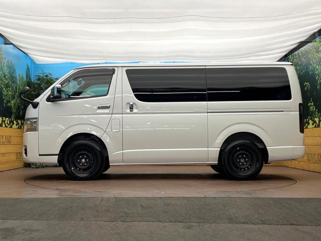 ハイエースバン ロングスーパーＧＬ　ダークプライムＳ　ＢＩＧ－Ｘ１１インチナビ　パノラミックビューモニター　禁煙車　アクセサリーコンセント　デジタルインナーミラー　両側電動ドア　ＬＥＤヘッドライト　ドライブレコーダー　ＥＴＣ　Ｂｌｕｅｔｏｏｔｈ　フルセグ（22枚目）