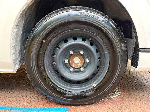 ハイエースバン ロングスーパーＧＬ　ダークプライムＳ　ＢＩＧ－Ｘ１１インチナビ　パノラミックビューモニター　禁煙車　アクセサリーコンセント　デジタルインナーミラー　両側電動ドア　ＬＥＤヘッドライト　ドライブレコーダー　ＥＴＣ　Ｂｌｕｅｔｏｏｔｈ　フルセグ（28枚目）