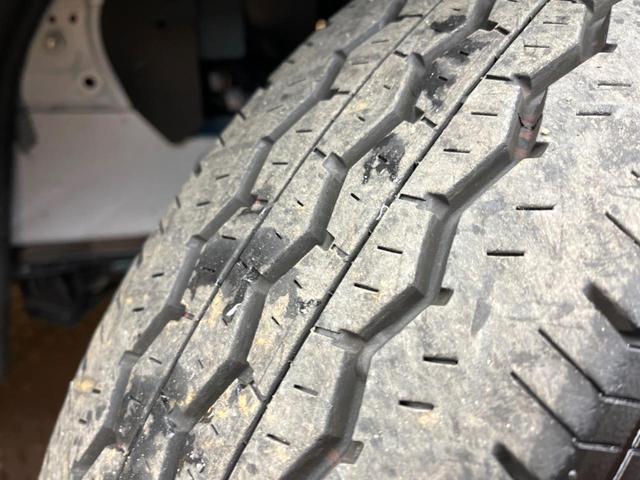 ハイエースバン ロングスーパーＧＬ　ダークプライムＳ　ＢＩＧ－Ｘ１１インチナビ　パノラミックビューモニター　禁煙車　アクセサリーコンセント　デジタルインナーミラー　両側電動ドア　ＬＥＤヘッドライト　ドライブレコーダー　ＥＴＣ　Ｂｌｕｅｔｏｏｔｈ　フルセグ（32枚目）